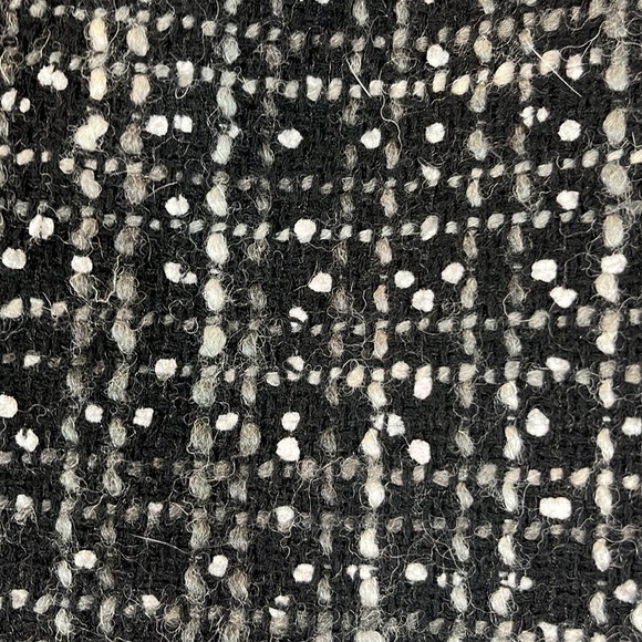 Express design studio skirt, size 10 - Picture 3 of 6